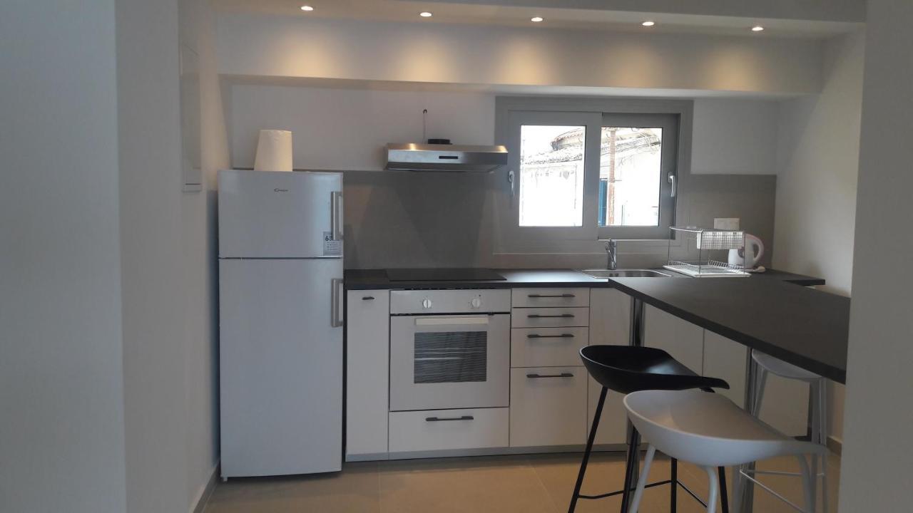 Villa Elsi Upper Apartment カラミ エクステリア 写真